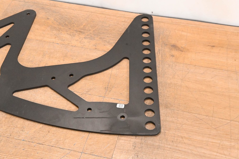 McCauley IDB.VAF1 iDesign Vertical Array Frame CG01XEU
