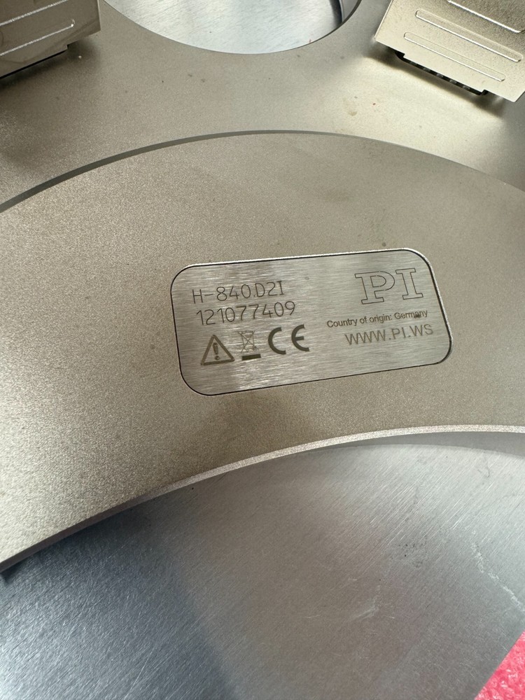 Physik Instrumente PI H-840 D2I Hexapod w/ C-887 Controller