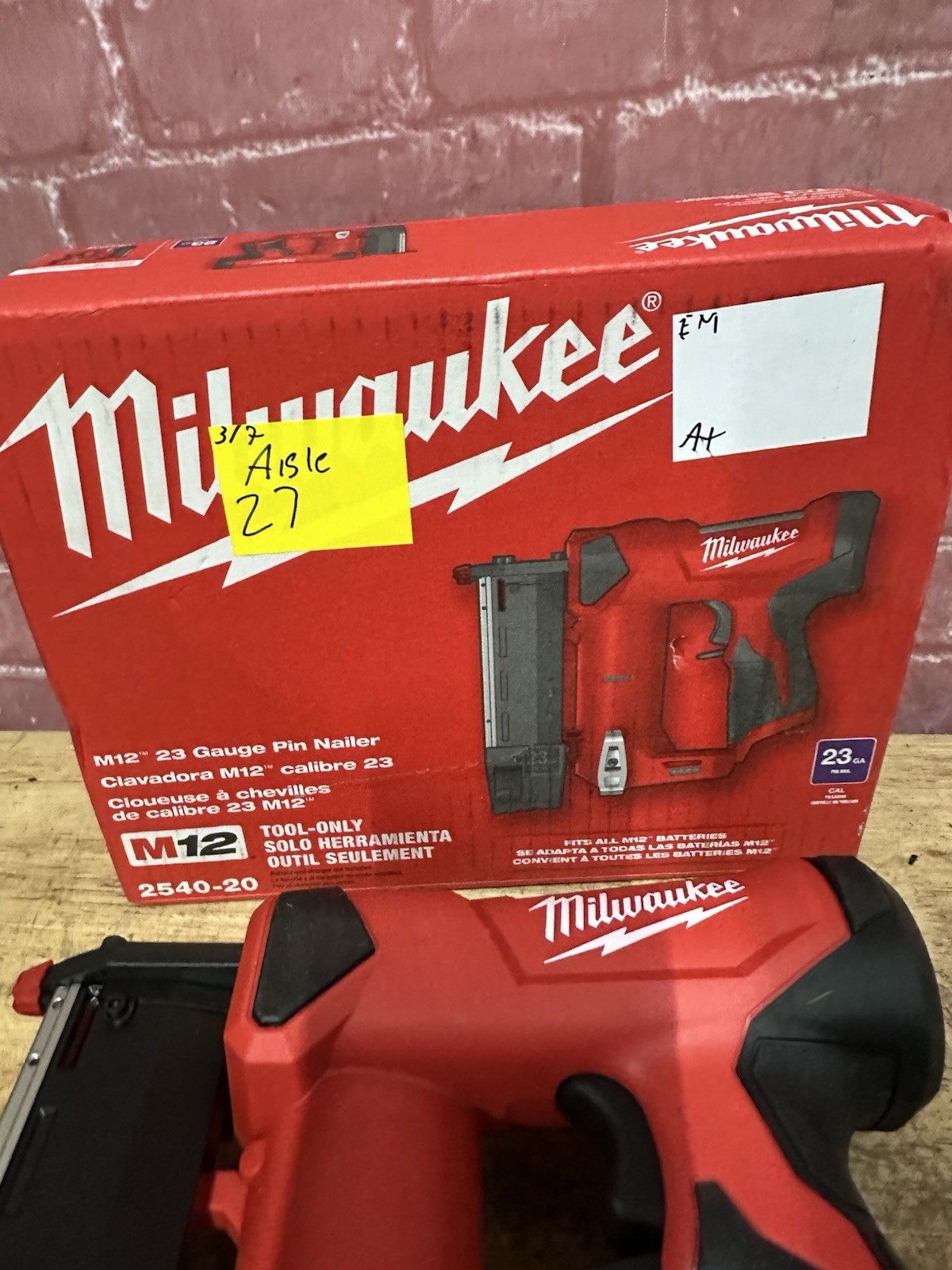 Milwaukee M12 23 Gauge Cordless Pin Nailer Tool (2540-20) Tool Only (Open Box)