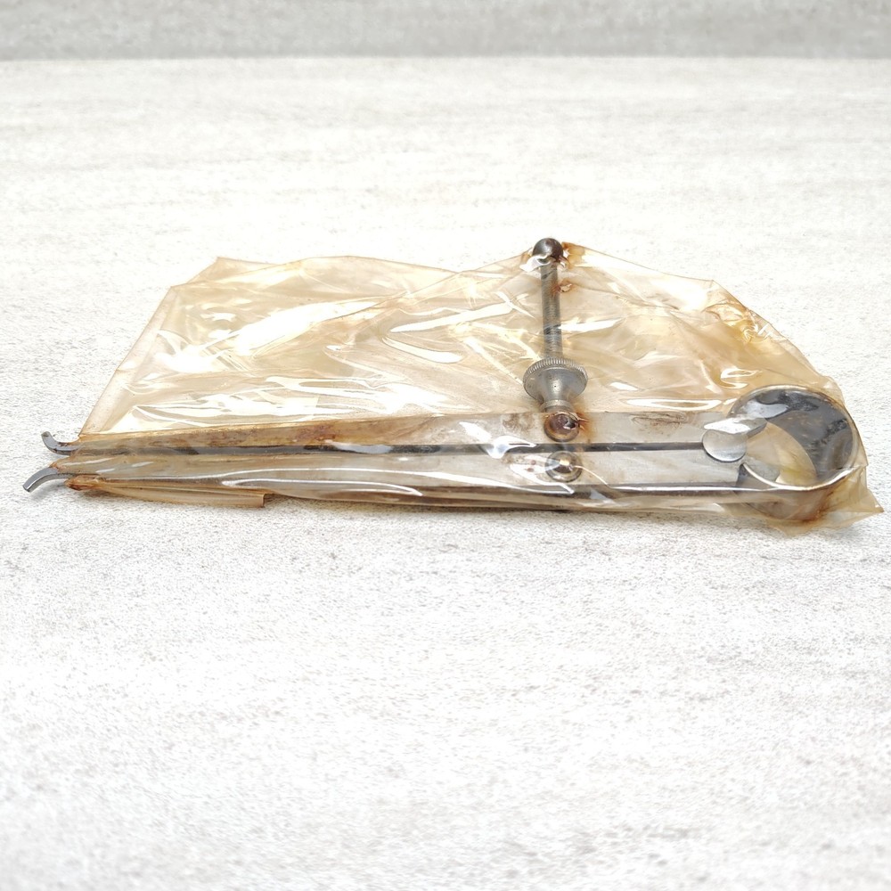 Starrett 73 Yankee Spring-Type Flat Leg Inside Caliper 5", Solid Nut, NOS