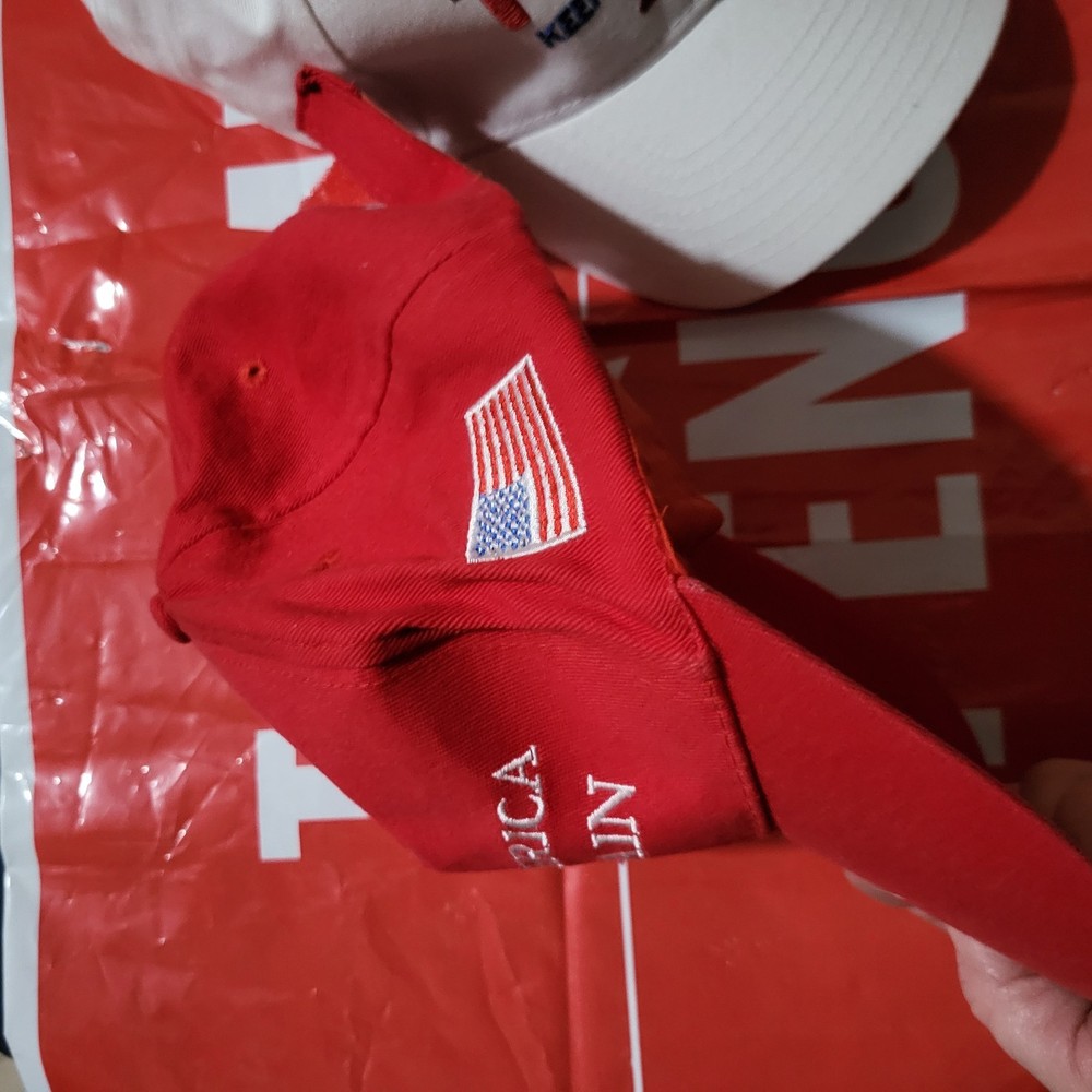 Trump 2 Hats And Pence Plastic Sign