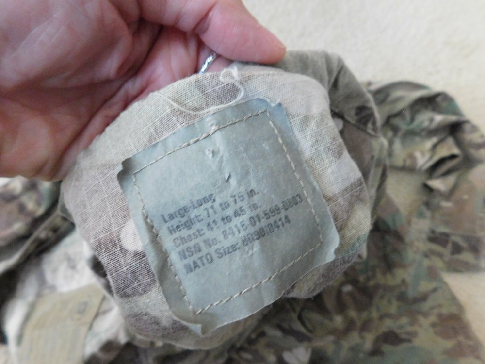 US ARMY MULTICAM FLAME RESISTANT COAT SZ LARGE - LONG