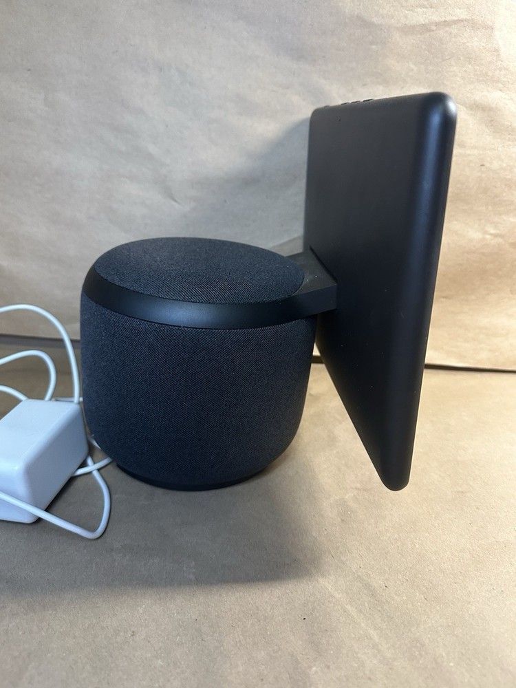 Amazon Echo Show 10 (3rd Gen) Smart Display Black T4E4AT