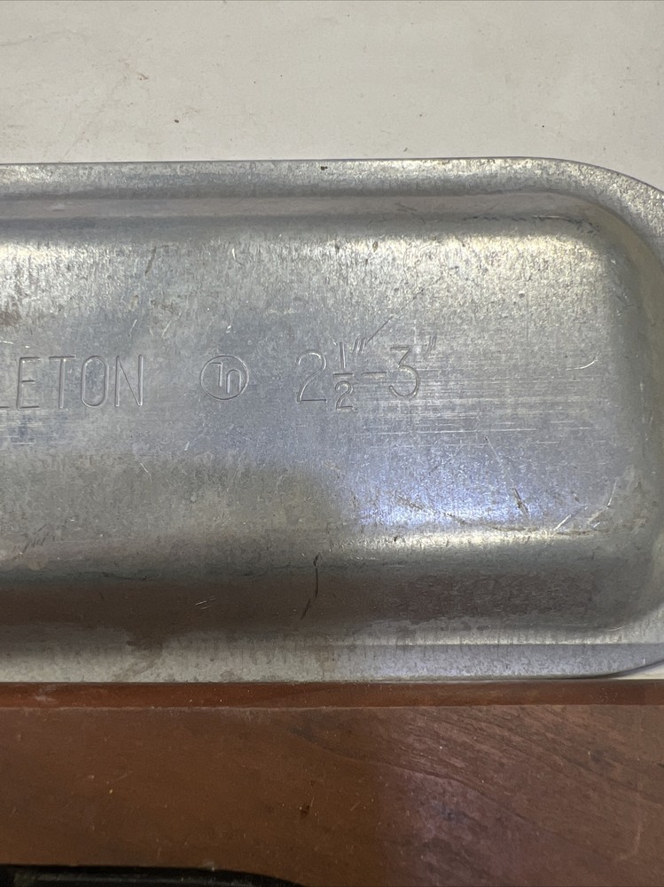 Appleton 2-1/2" - 3" Conduit Cover