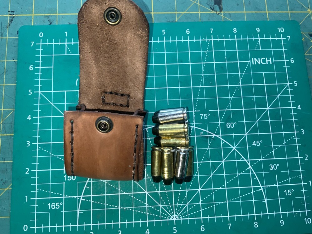 Handmade Leather Speed loader/moon clips Pouch Belt Attach