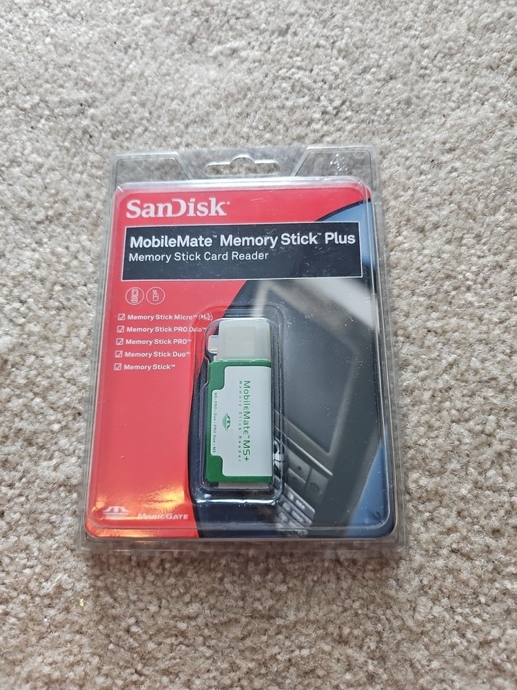SanDisk MobileMate SD Plus Memory Card Reader (SDDR-104-A11M)