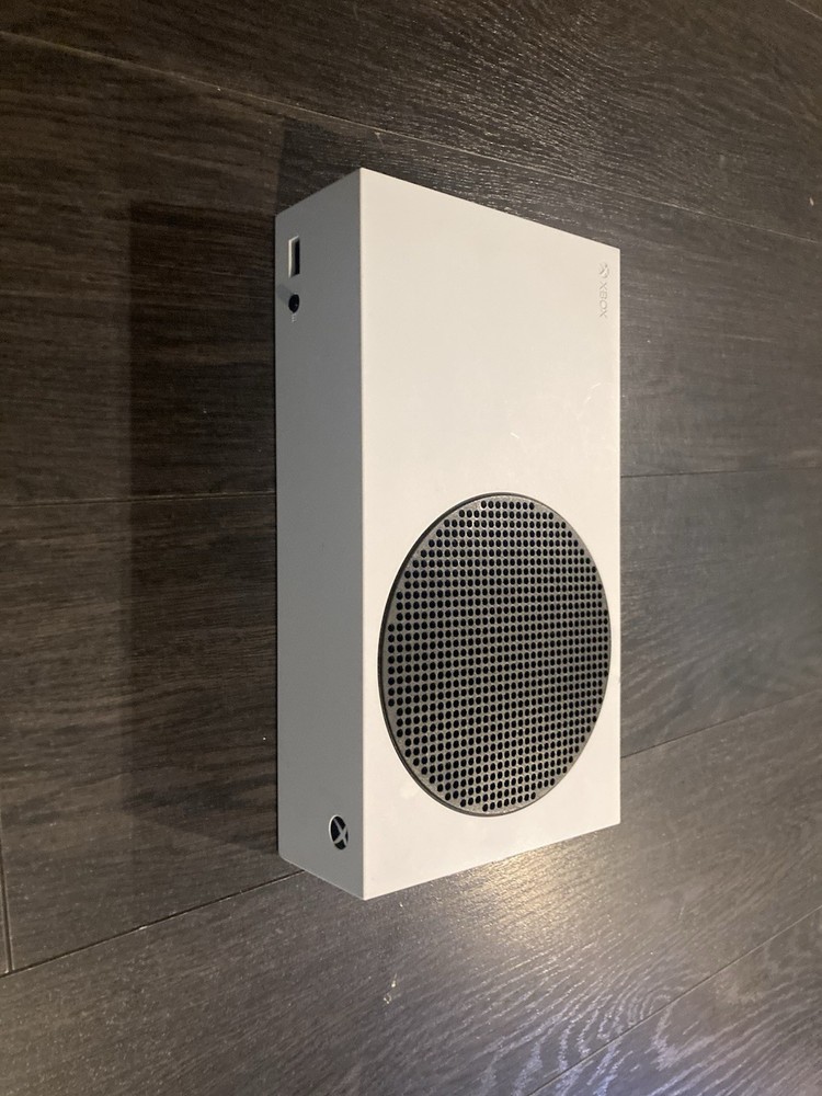 Xbox Series S Console Bundle with Controller, Carrying Case, HDMI, Ethernet, USB