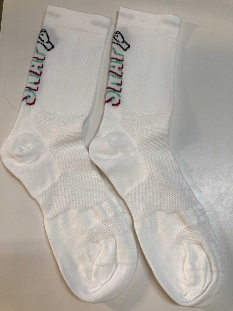 Snap socks, white, Size Medium, DeFeet Aireator 7" cycling running performance
