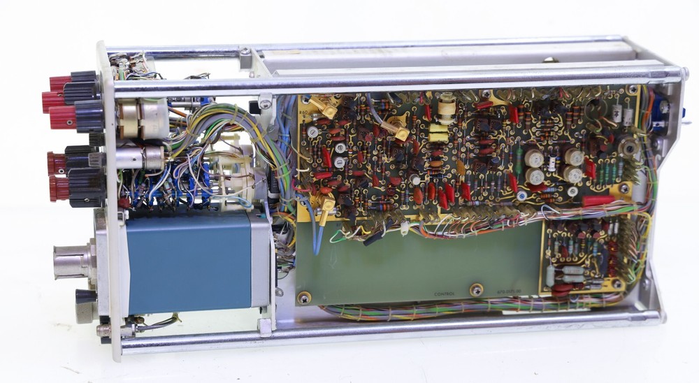 TEKTRONIX Type 3S2 Dual Trace Sampling Plug-in Unit with 1x Type S-2 Head