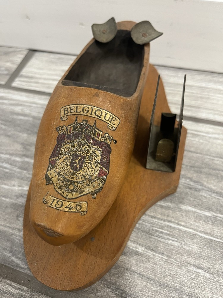 WWII US Army Souvenir Ashtray Belgium 1945 Wooden Clog Match Holder Brussels