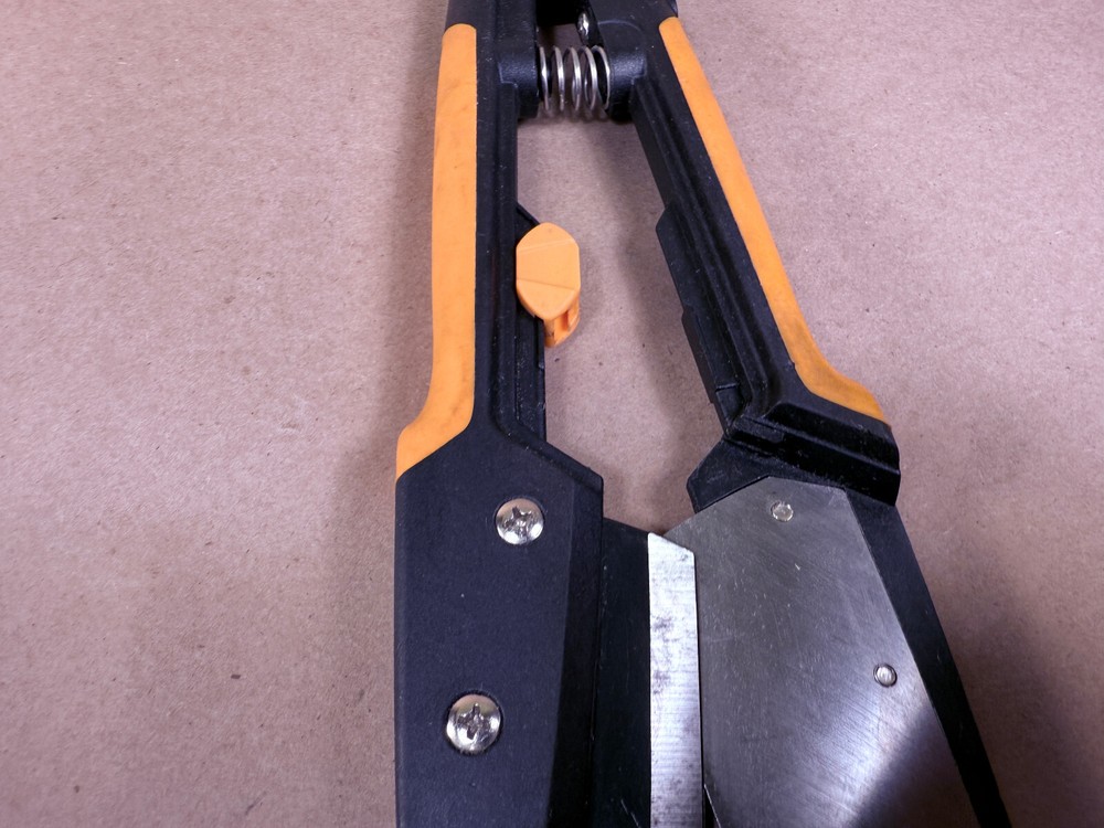 NICE - Kings County Tools Grass and Topiary Shears | Classic 6" Spring Blades