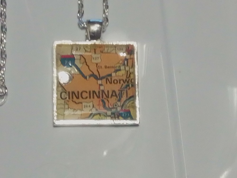 CINCINNATI Pendant Necklace
