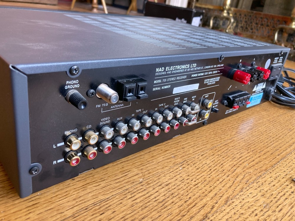 NAD 705 Stereo Receiver Working. Bundle Remote - back light needs replacing.
