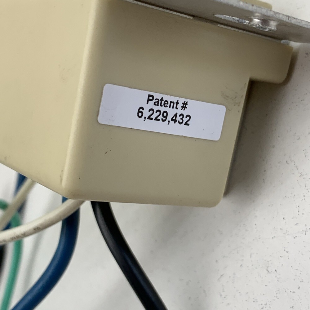 Advanced Control Technologies RS114I A10 Wall Light Switch 20A 960W 120V Ivory