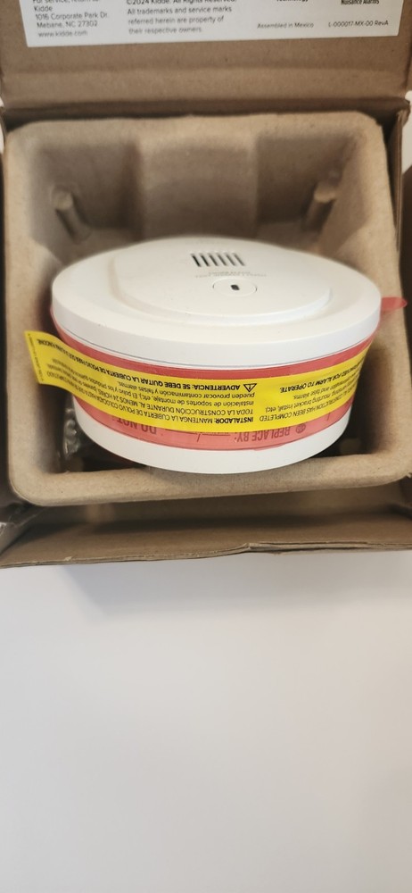 Kidde Smoke Detector / 4" Compact / AA-Battery Powered / Model #10SDR