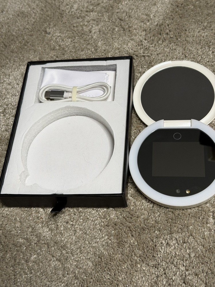 Fenchilin UV Compact Mirror 4.5” For sunscreen Test (Open Box)