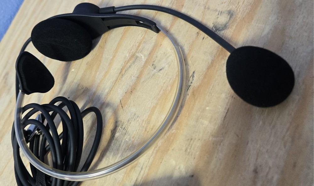 CLEAR-COM RS-701 ( 1 CH ) W/INTERCOM HEADSET (INV05 - BINA001B)
