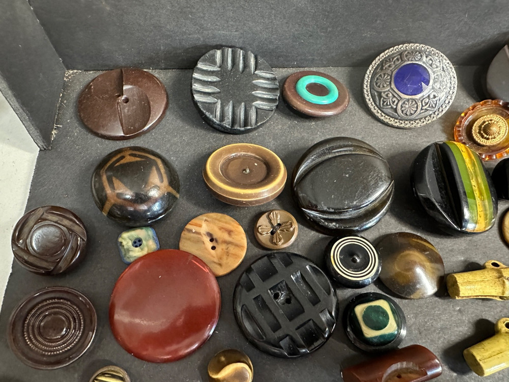 Grandma's Favorite Buttons, Big, Art Deco Bundle