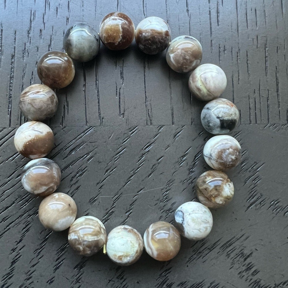 Opal bracelet 12mm SIZE 6.75’