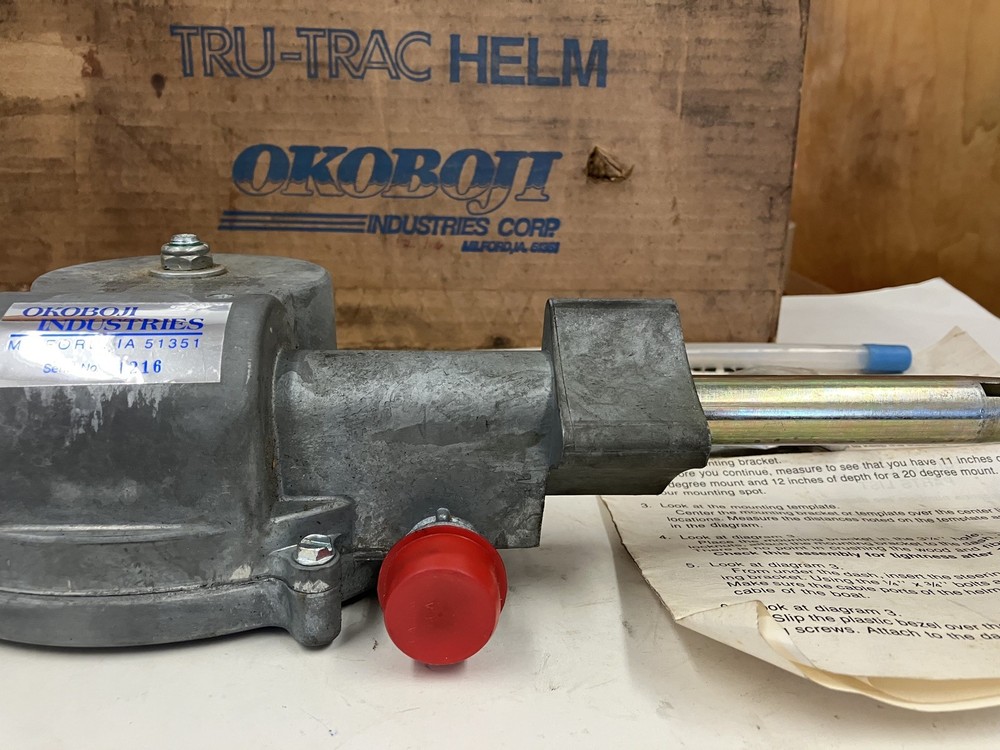 OKOBOJI TRU-TRAC STEERING HELM -NOS