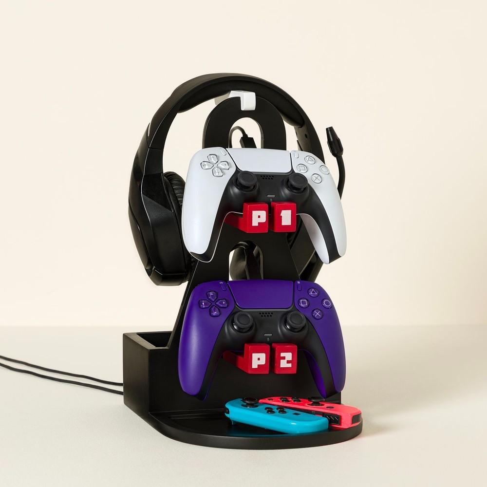 Gamer storage station