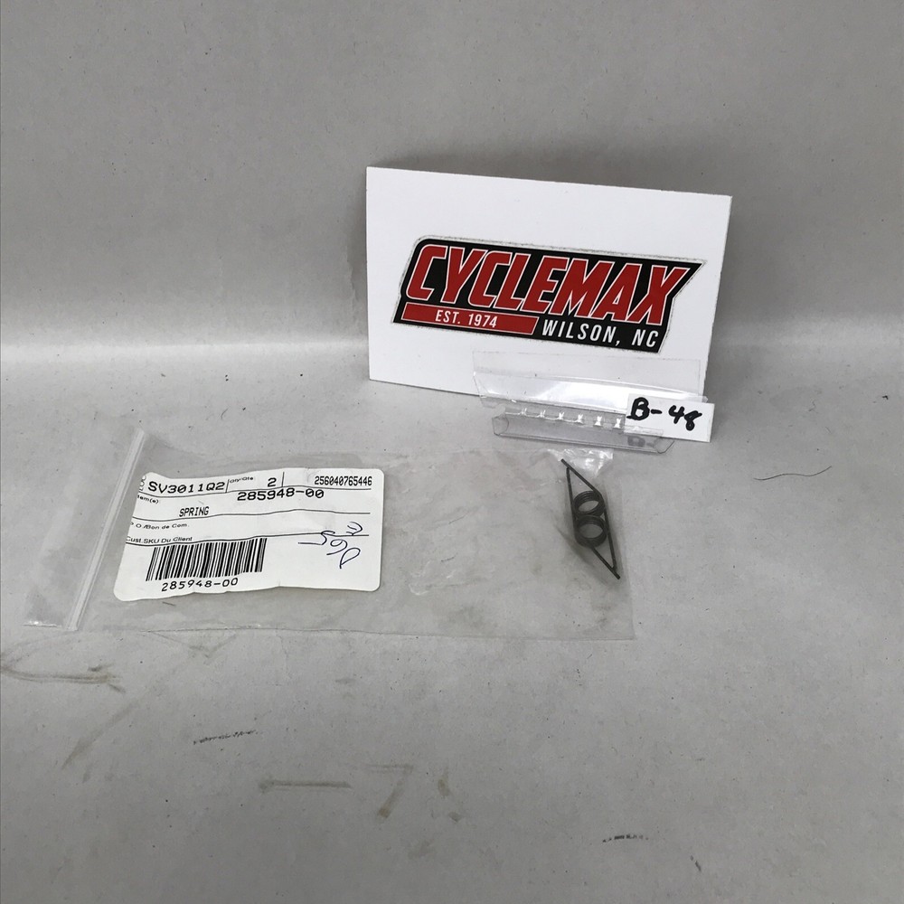 DeWalt “NOS” Spring OEM: 285948-00 QTY 2