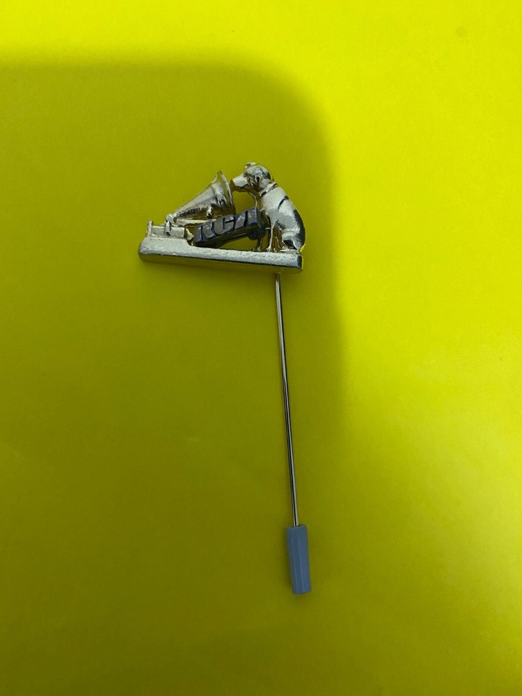 "NIPPER" RCA VICTOR PIN
