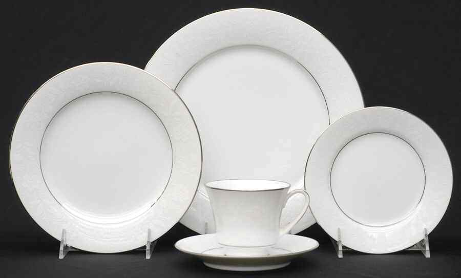 Noritake Ranier 5 Piece Place Setting 6054565