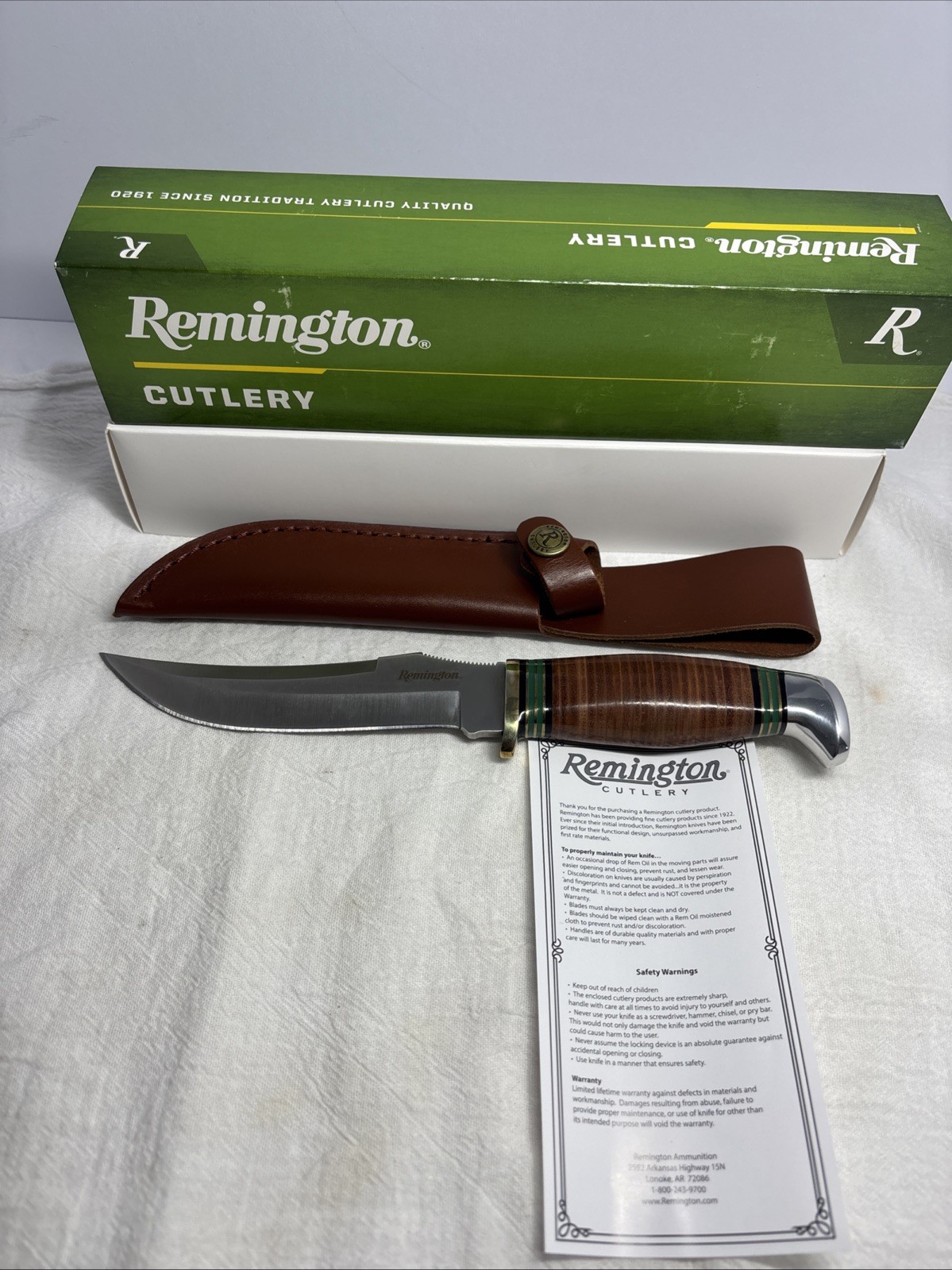 Remington Hunting Knife Fixed Blade Stacked Leather Handle Leather Sheath R15722