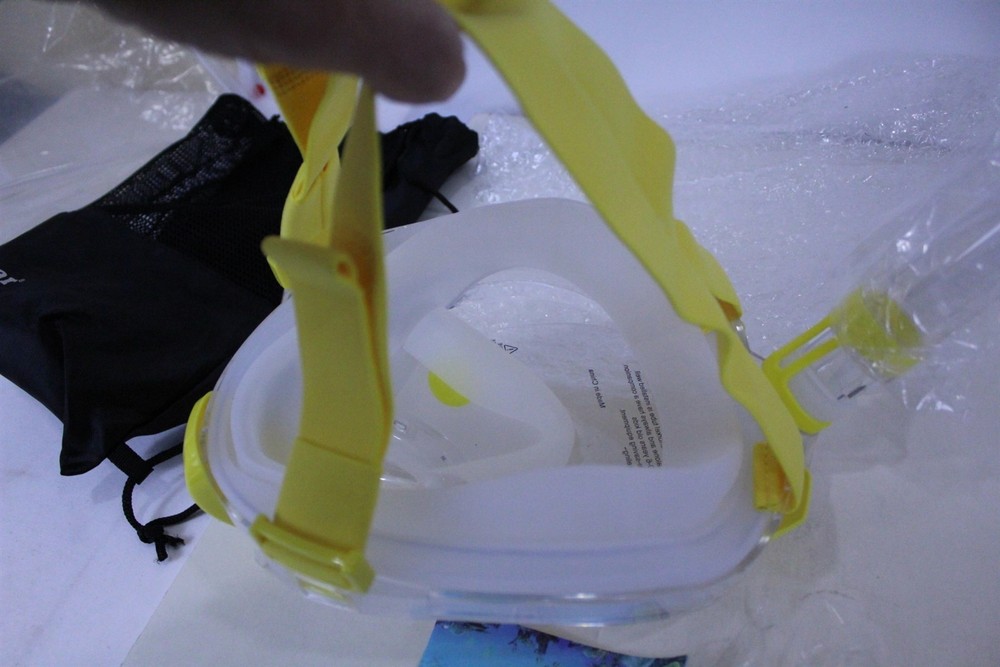 Full Face Snorkel Set Yellow with Back Pack Storage Bag
