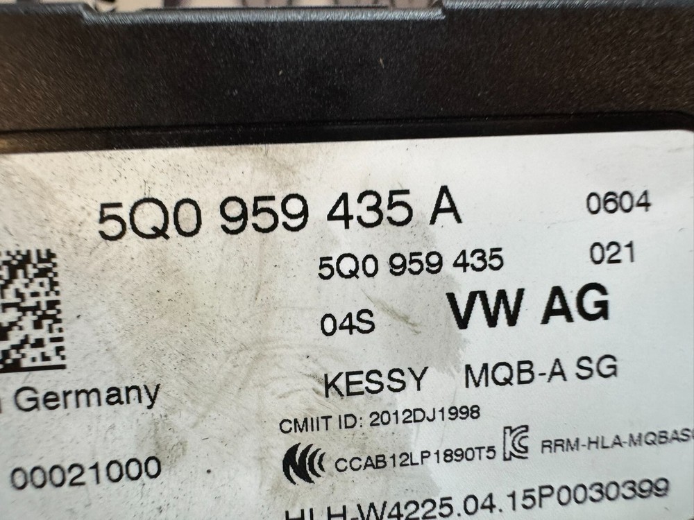 SKODA FABIA MK3 KEYLESS ENTRY MODULE 5Q0959435A 2015-2018