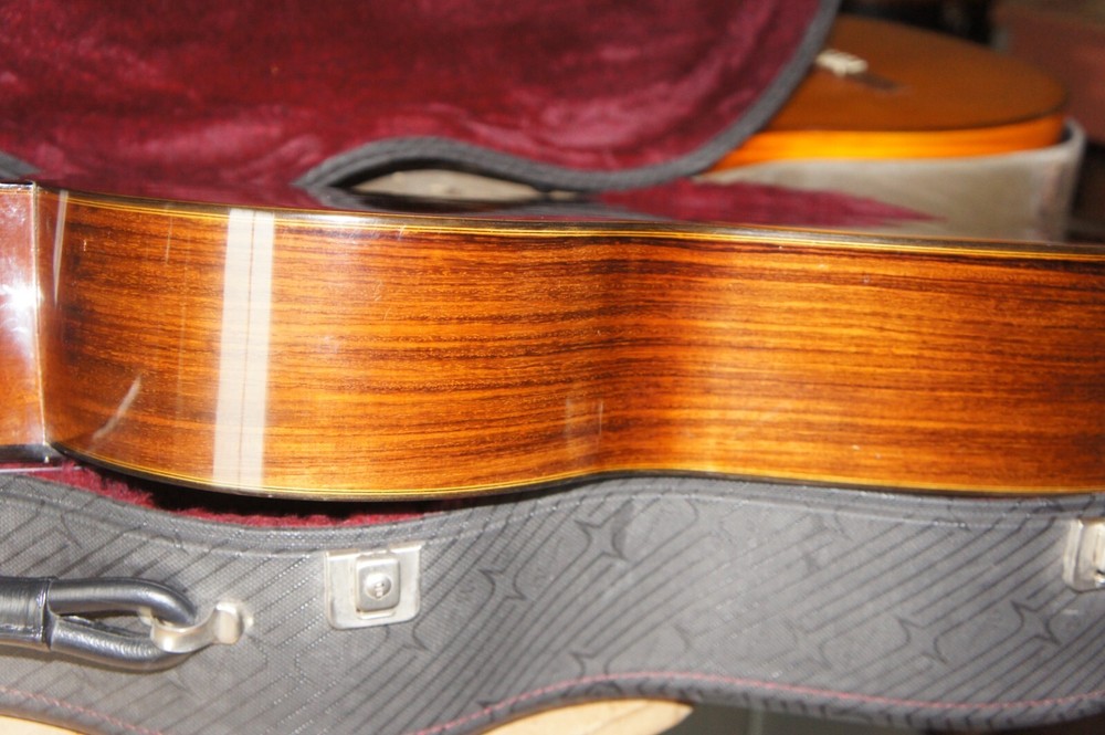 Petersen classical guitar 1970s