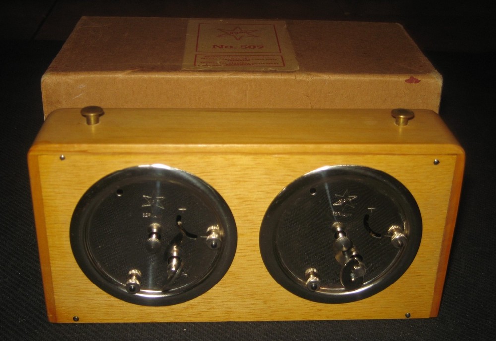 Pristine 1950s Alpha German Chess Clock Timer Model # 507 with Original Box