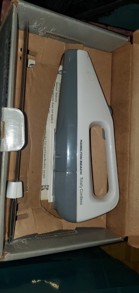 Working Hamilton Beach Electric Cordless Knife