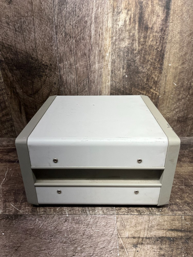 EMKA Technologies AC264 Amplifier