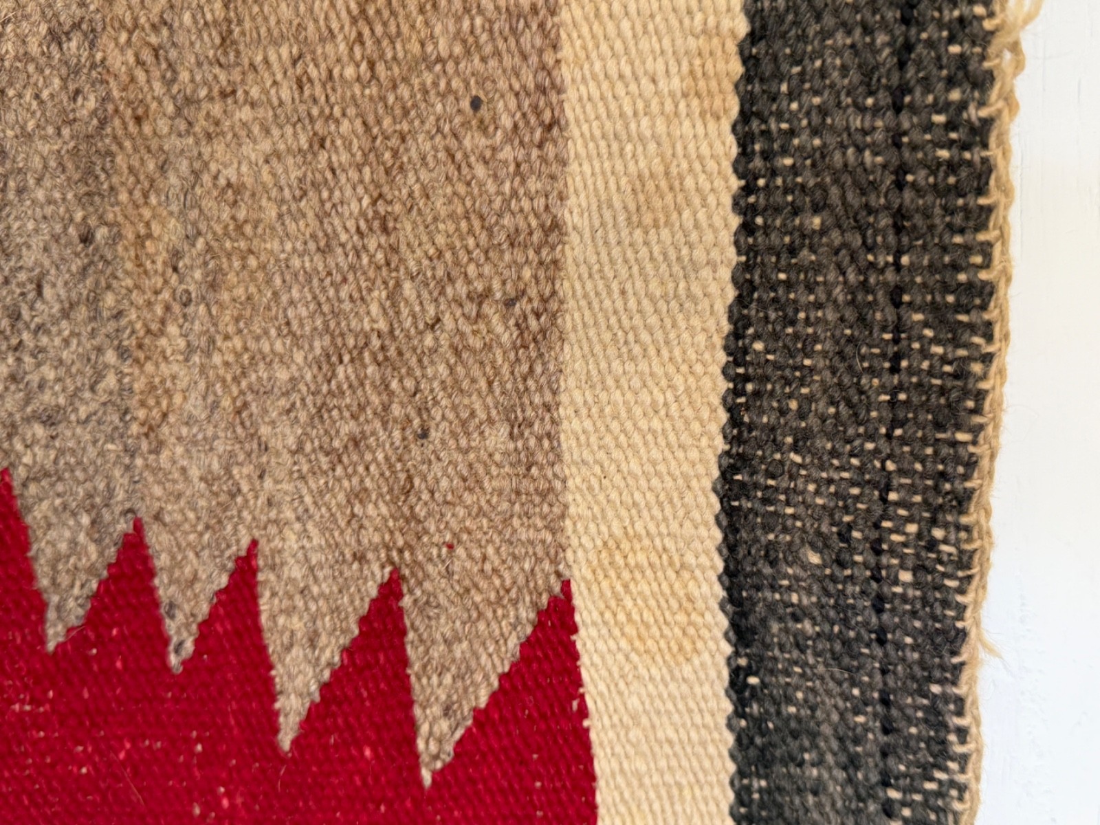 Antique Dazzler Navajo Rug Native American Indian Ganado 53x26" Vintage