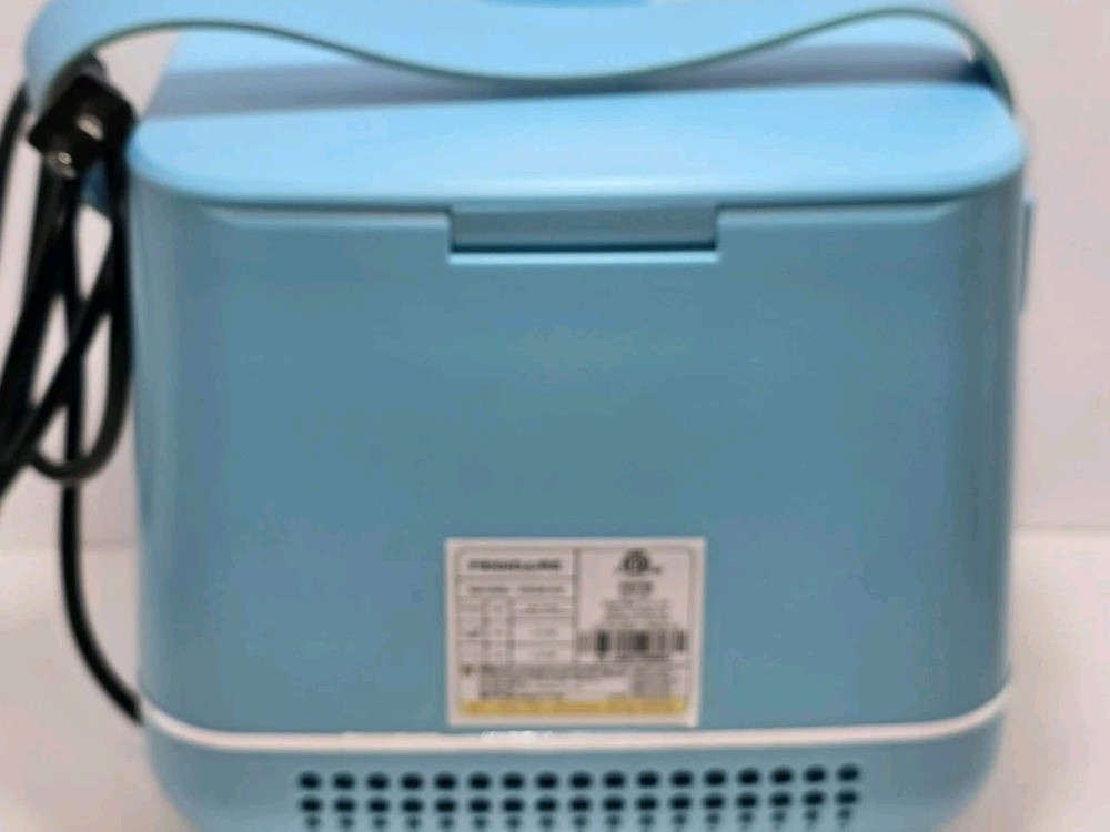 Frigidaire Retro Mini Fridge Blue Portable Cooler EUC ❄️✨