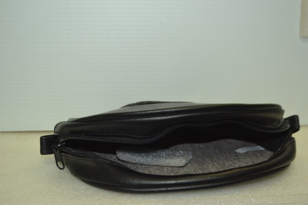 Hand bag small black bag / no strap