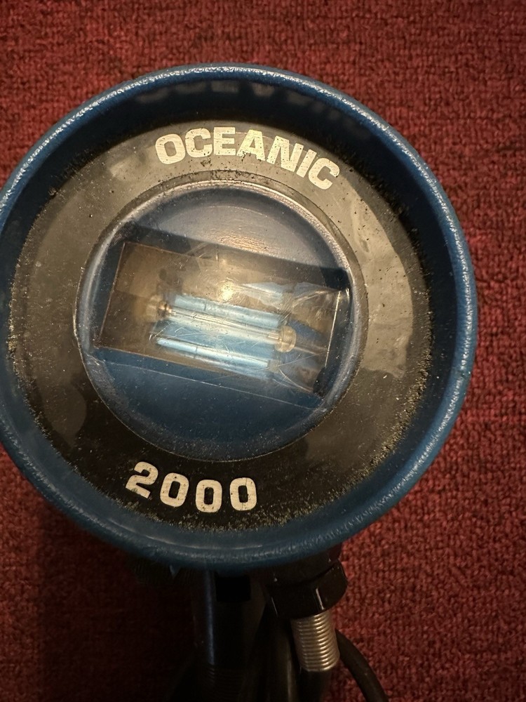 Oceanic Underwater Flash 2000