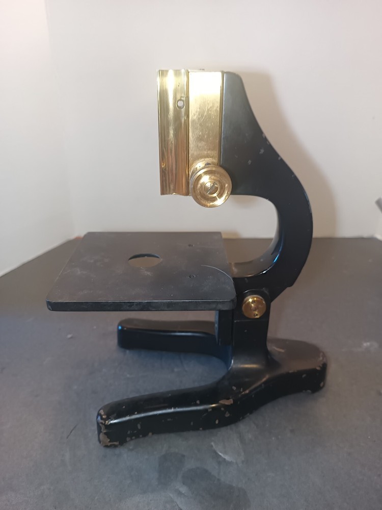 E. Leitz Wetzler Microscope Base for Parts