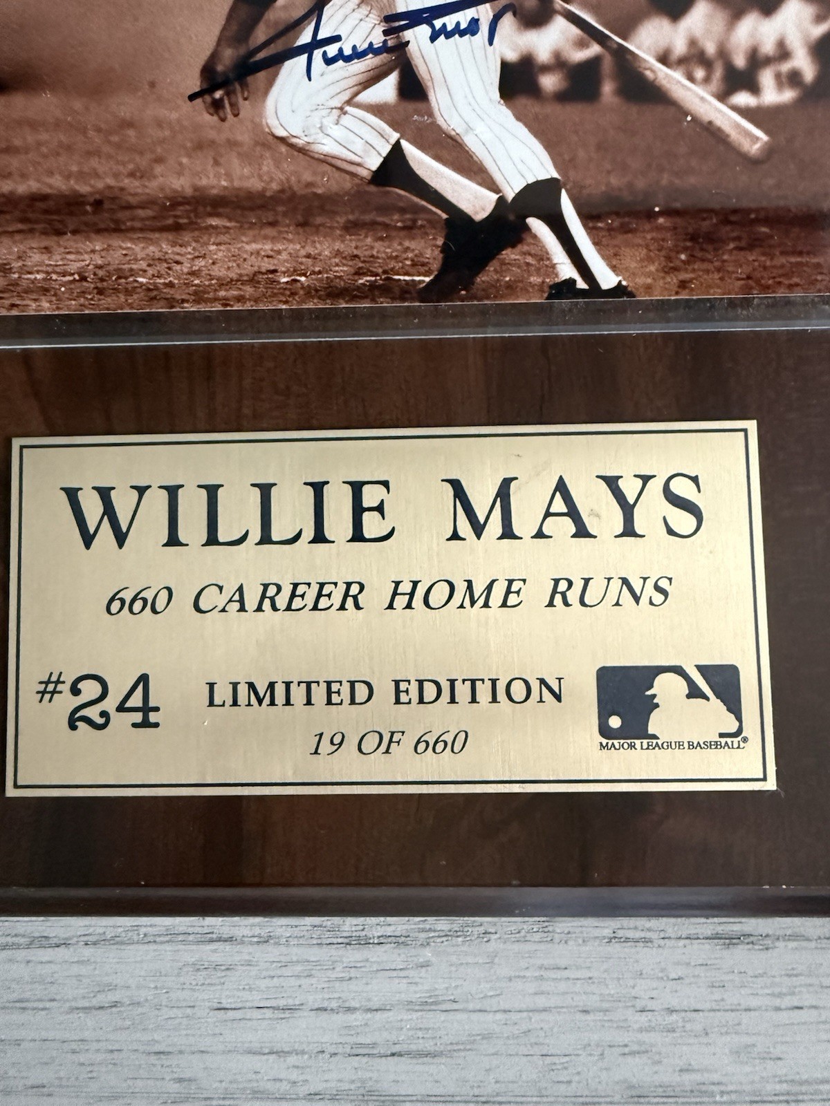 Signed Willie Mays Commemorative Plaque – 660 Career Home Runs – Limited Edition
