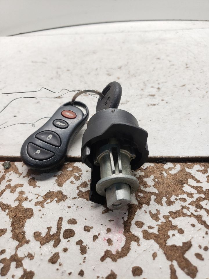 Ignition Switch Fits 2004-2005 PT CRUISER Tested OEM