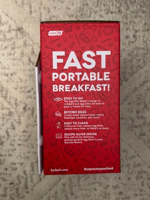 Dash Egg Bite maker New in Box Red Makes 4 Egg Bites