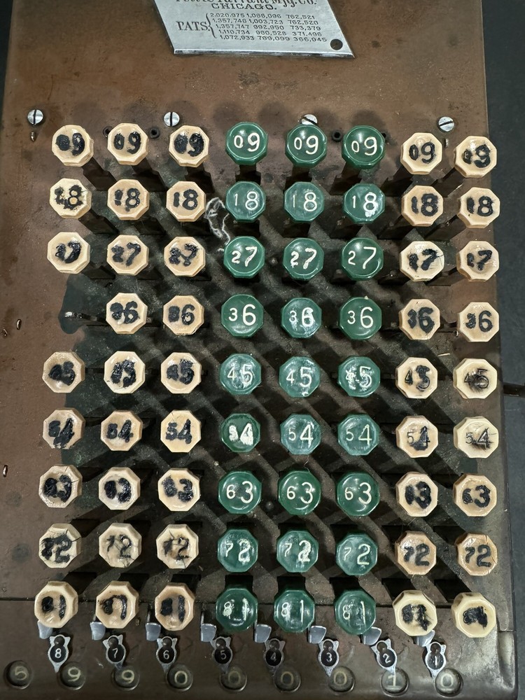 ANTIQUE VINTAGE FELT & TARRANT COMPTOMETER J285366 ADDING MACHINE 1920's ERA