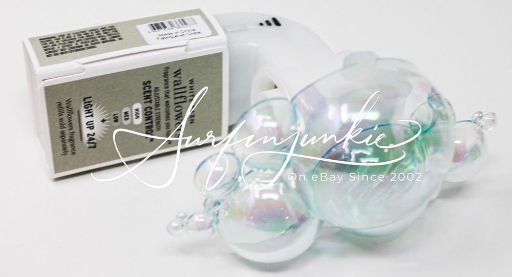 Bath & Body Works Wallflower Plug In Diffuser Bubble Bath Bubbles Light Up Scent