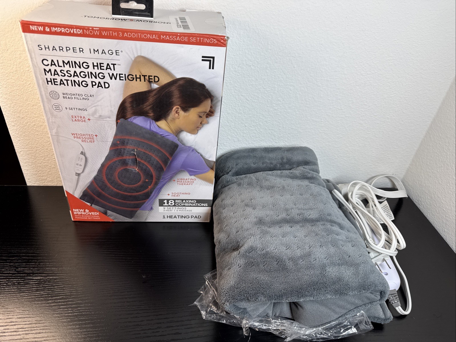 Sharper Image Calming Heat Massaging Weighted Heating Pad 24"x12" (3980) F1A