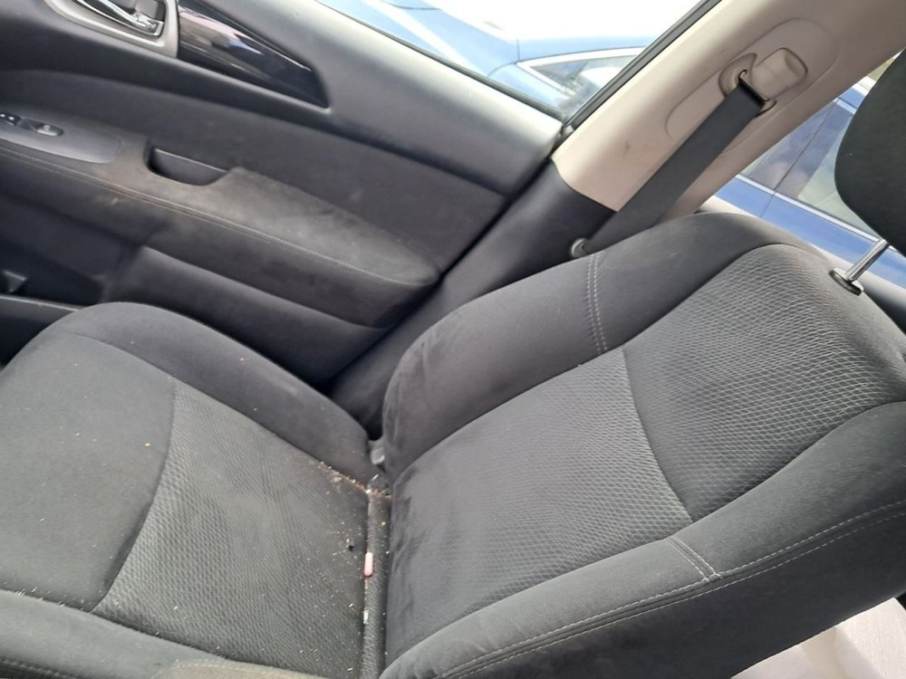 PATHFINDR 2015 Glove Box 4847070