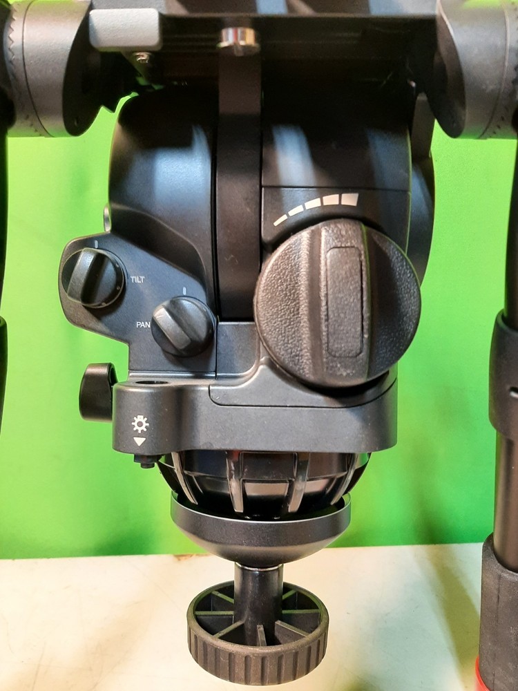 Libec RHP85 Fluid Head with Extendable Pan Handles