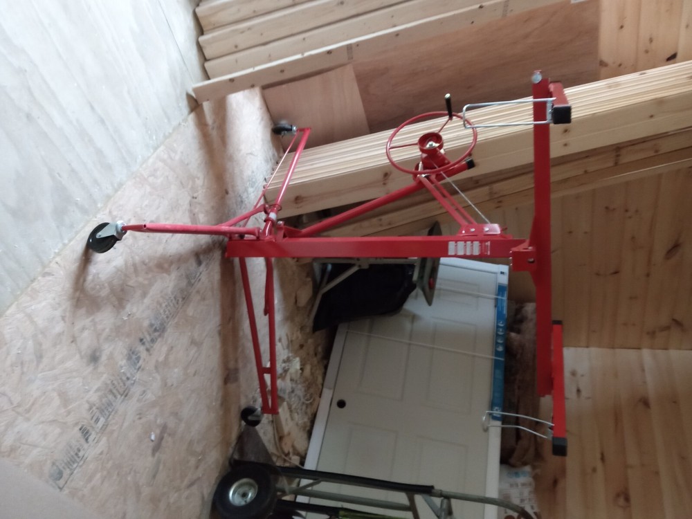 DRYWALL LIFT / DRYWALL PANEL HOIST