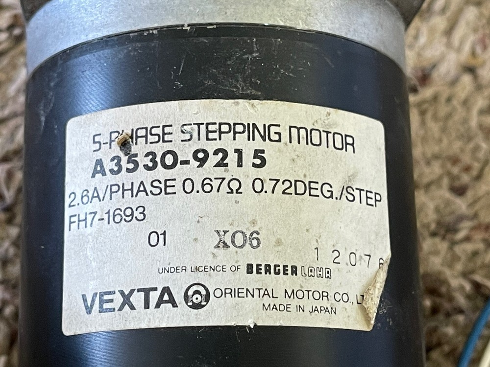 Vexta 5 Phase Stepping Motor, A3530-9215, 2.6A